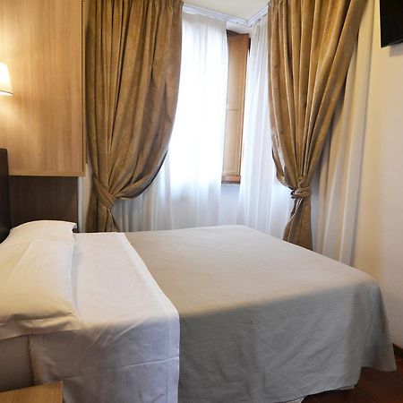 Hotel Il Castelletto Рим Екстер'єр фото