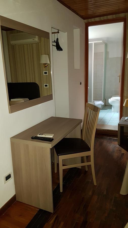 Hotel Il Castelletto Рим Екстер'єр фото